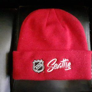 ADIDAS SEATTLE NHL KNIT CAP (RED)